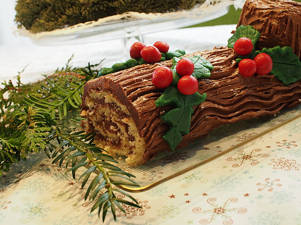 Bûche de Noël von backkatz | Chefkoch