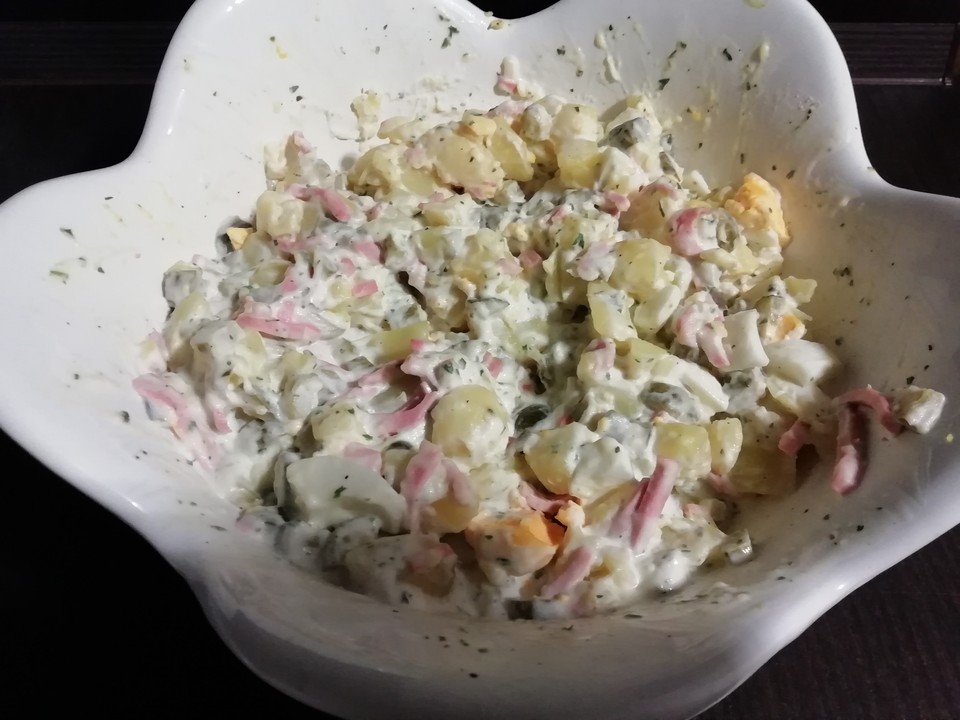 Würziger Kartoffelsalat mit Joghurt - Mayonnaise - Dressing von ...