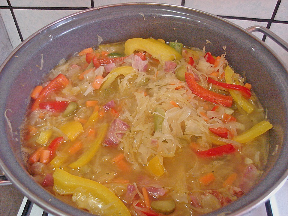 Sauerkrautsuppe mit Kassler von mamatuktuk | Chefkoch