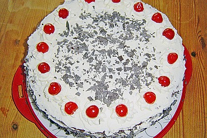 Schwarzwälder - Kirsch - Torte (Bild)