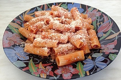 Penne all'arrabbiata (Bild)
