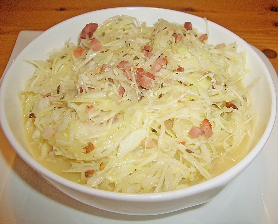 Bayrischer Krautsalat mit Speck von Engelmietz | Chefkoch