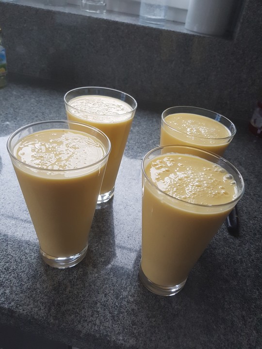 Mango - Bananen - Smoothie von w-w-wanda | Chefkoch Mango - Bananen - Smoothie von w-w-wanda | Chefkoch