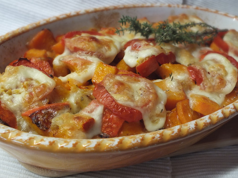 Kürbis - Mozzarella - Auflauf von Bluemousetina | Chefkoch