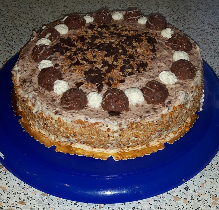 Ferrero - Rocher - Torte von bluemoon25 | Chefkoch