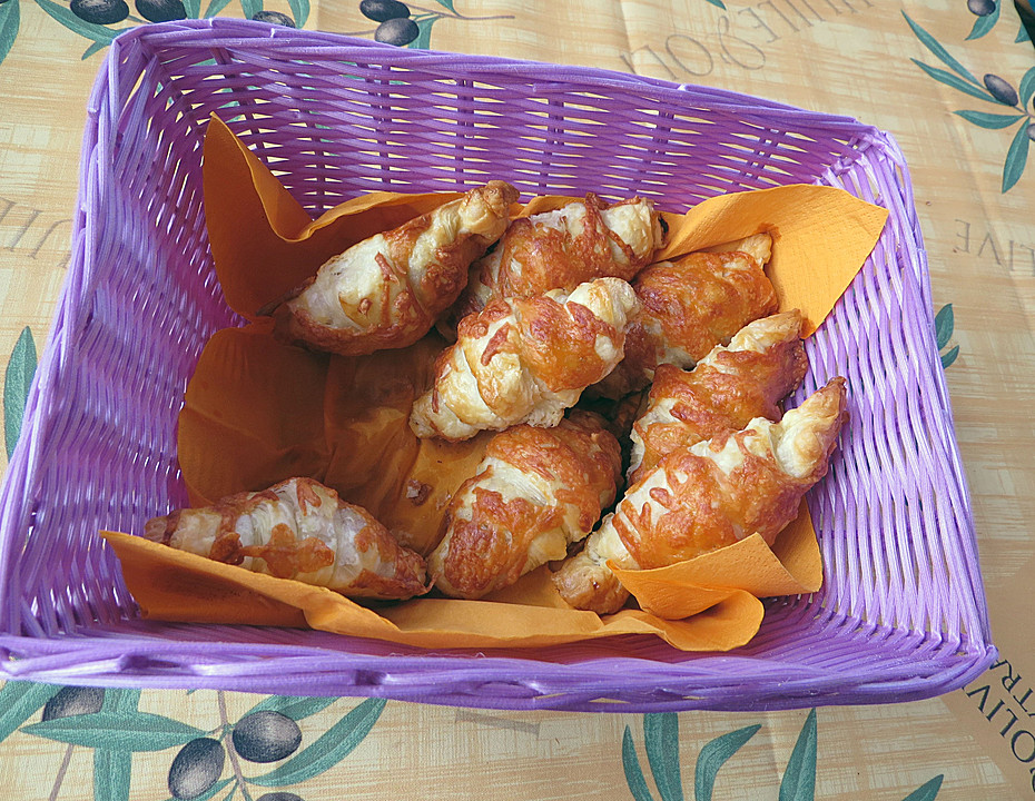 Blätterteig-Schinken-Käse-Stangen Von DieliebeBeate | Chefkoch