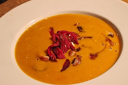 Kürbissuppe mit Maroni von Happiness | Chefkoch Kürbissuppe mit Maroni von Happiness | Chefkoch