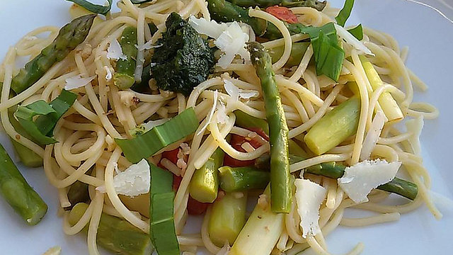 Bärlauchpesto selber machen