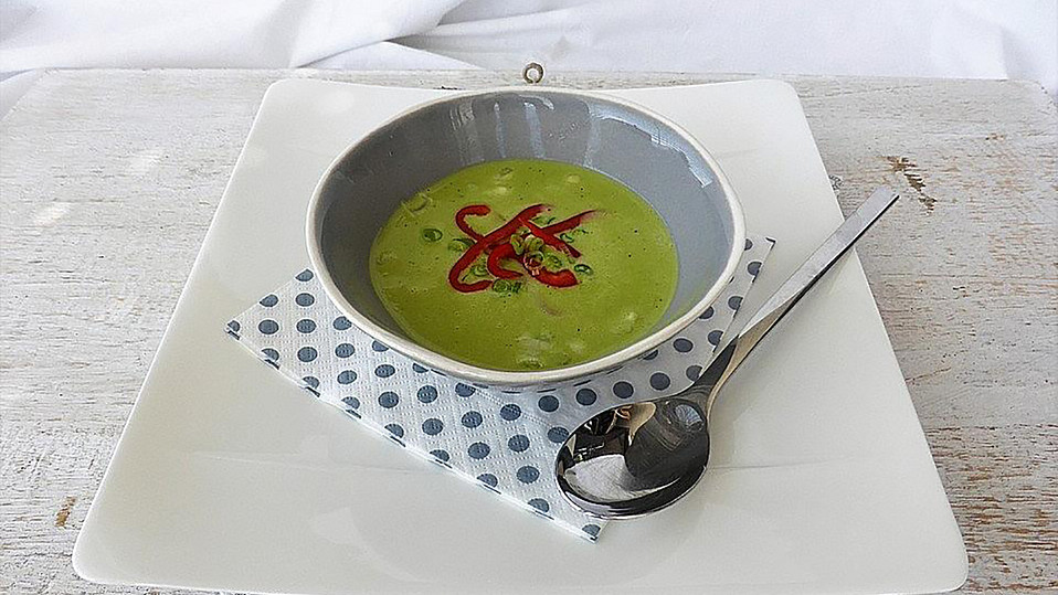 Erbsensuppe: So wird der Klassiker besonders fein