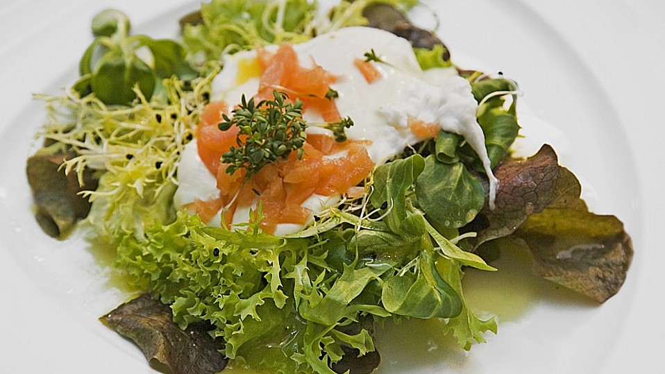 Kresse: pflanzen, ernten und genießen Kresse: pflanzen, ernten und genießen