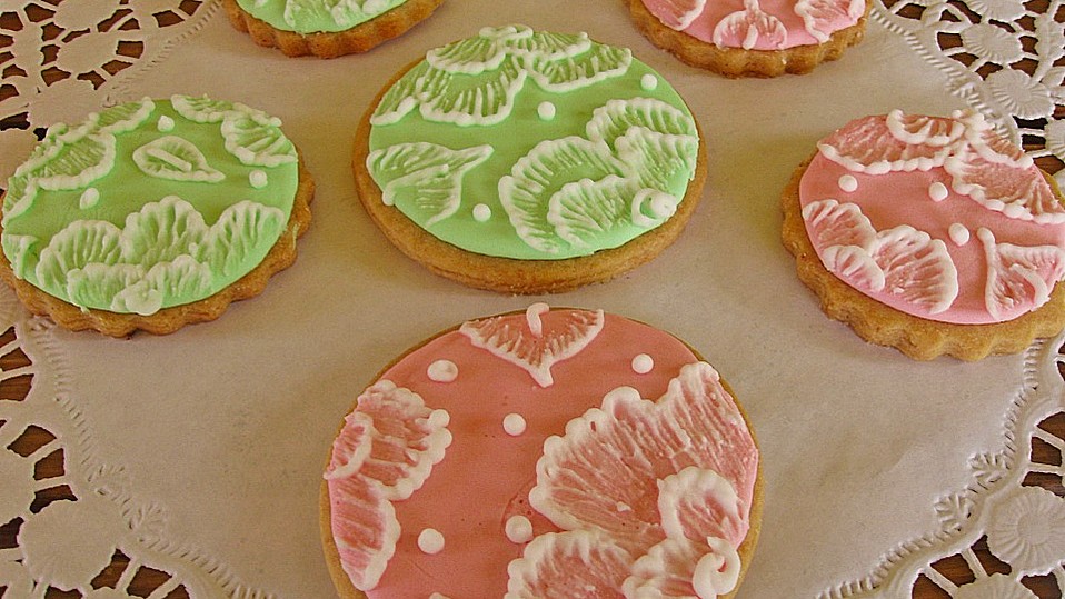 Butterplätzchen: 31 Rezepte für Ausstech-Spaß Butterplätzchen: 31 Rezepte für Ausstech-Spaß