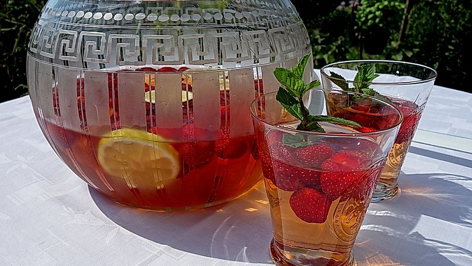 Rezepte für Bowle mit und ohne Alkohol