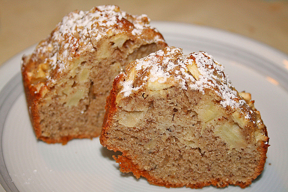 Apfel - Haselnuss Kuchen