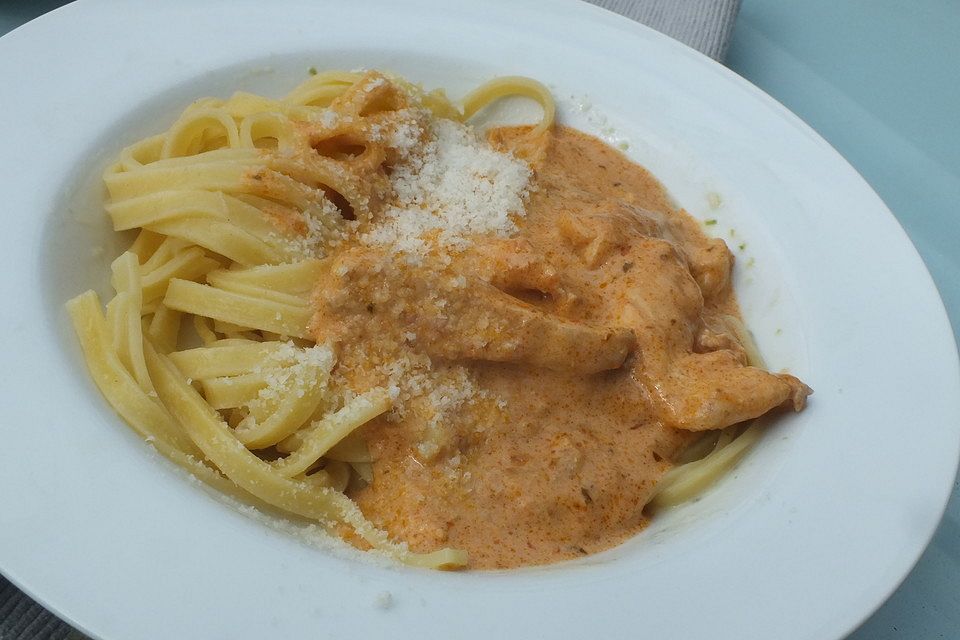 Pesto - Sahne - Sauce zu Pasta