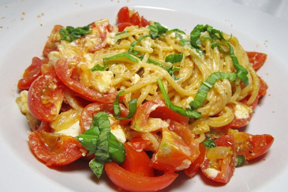 Spaghetti -Tomaten-Feta-Pfanne