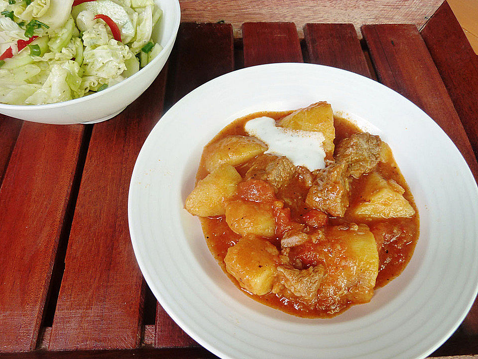 Schweineragout mit Kartoffeln und Tomaten à la Dorry von Dorry| Chefkoch