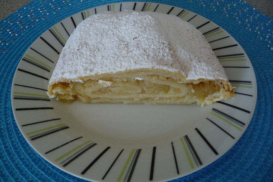 Apfelstrudel