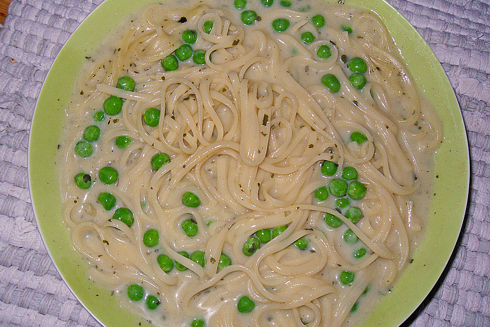 Penne mit Erbsen - Mascarpone - Sauce