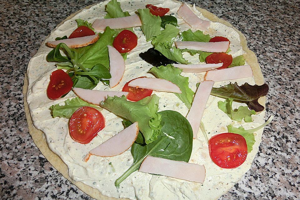 Party Wraps mit Frischkäse und Putenbrust