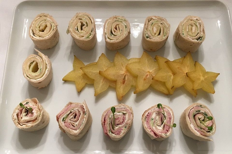 Party Wraps mit Frischkäse und Putenbrust