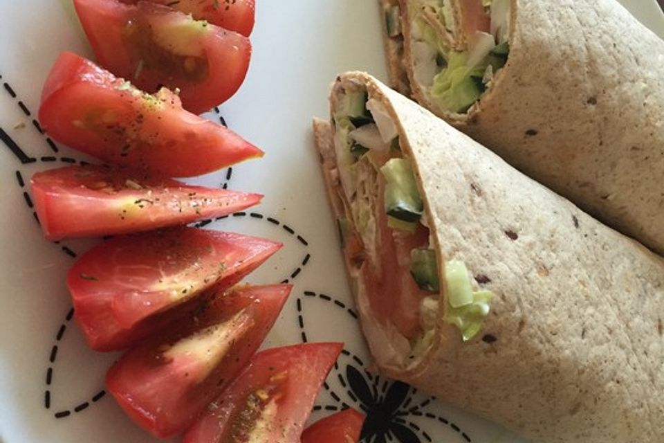 Party Wraps mit Frischkäse und Putenbrust