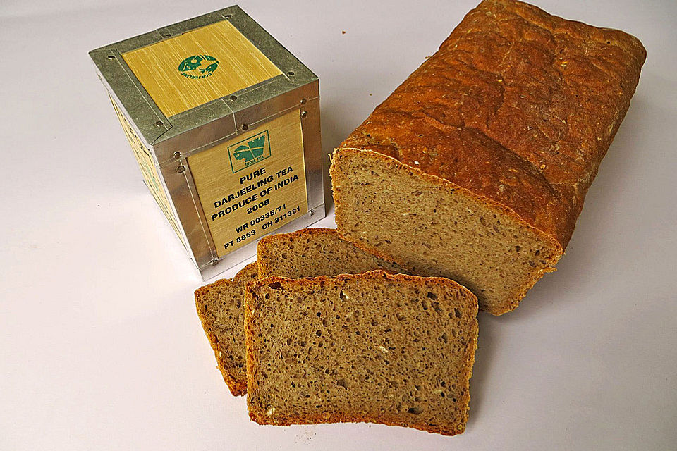 Schwarztee Brot