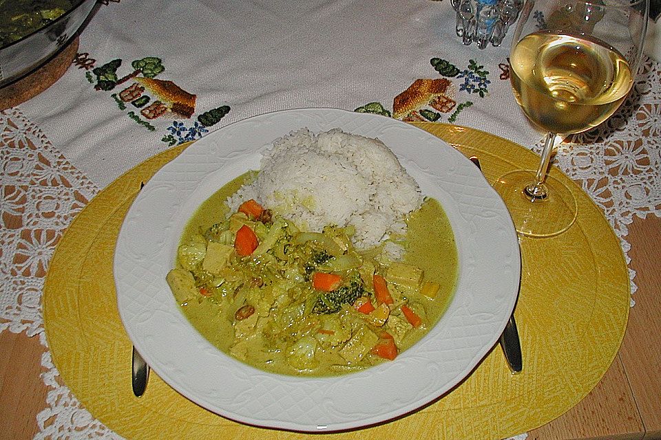 Curry-Gemüse mit Tofu