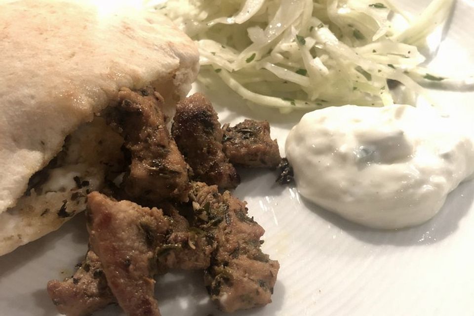 Chrissis Puten-Gyros