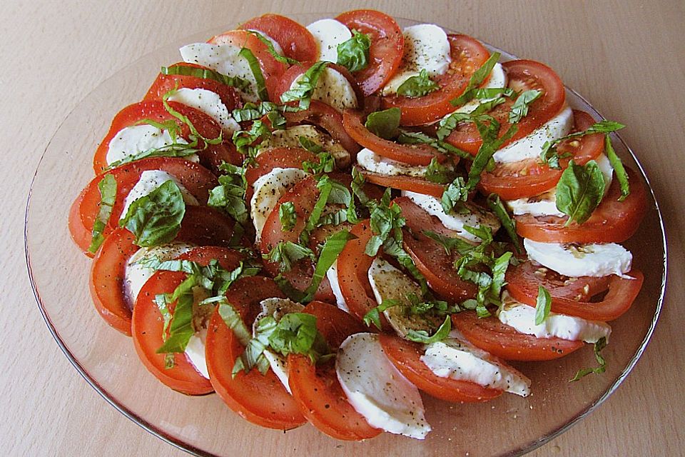 Tomaten mit Mozzarella