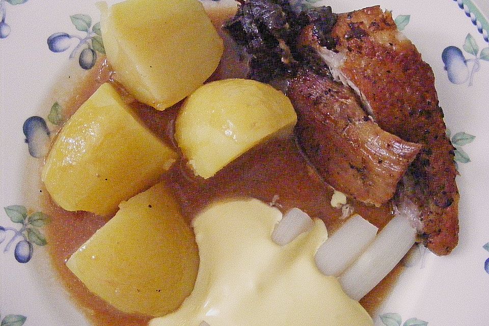 Rippenbraten nach ostpreußischer Art