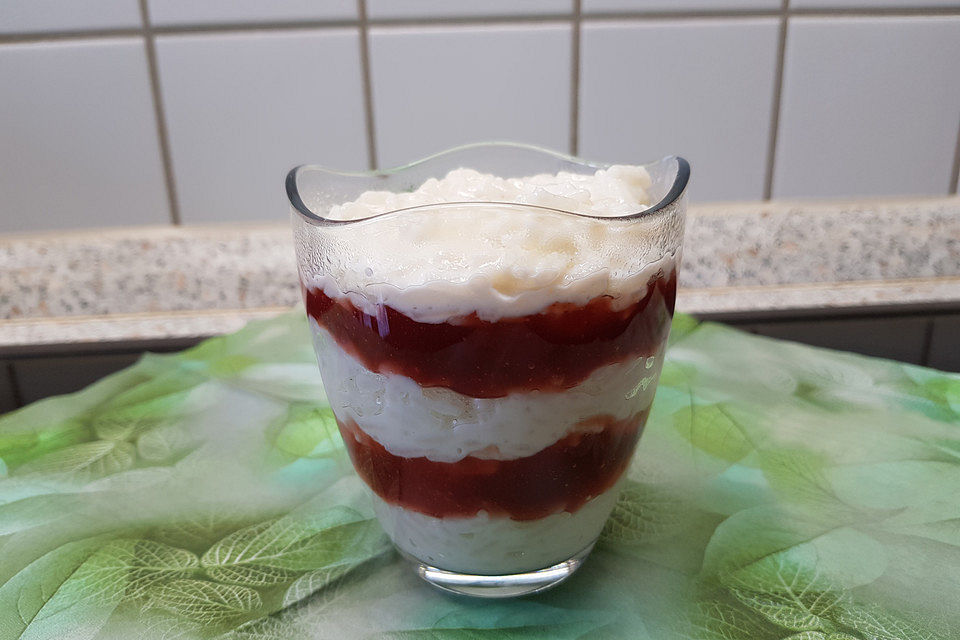 Cremiger Milchreis mit selbst gemachter Marmelade