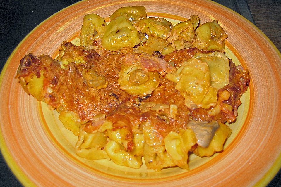 Überbackene Tortellini