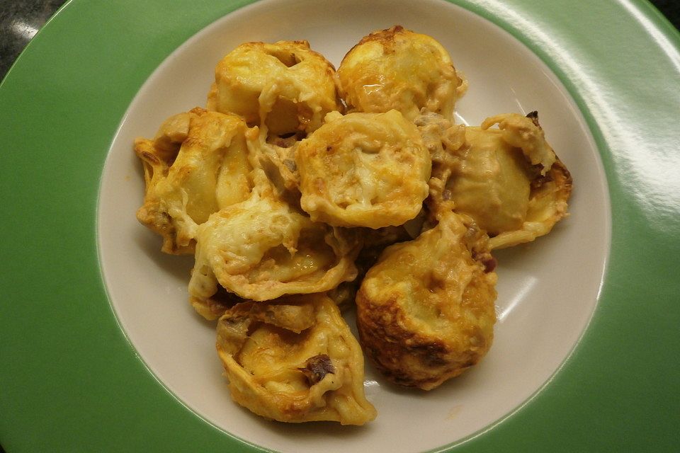 Überbackene Tortellini