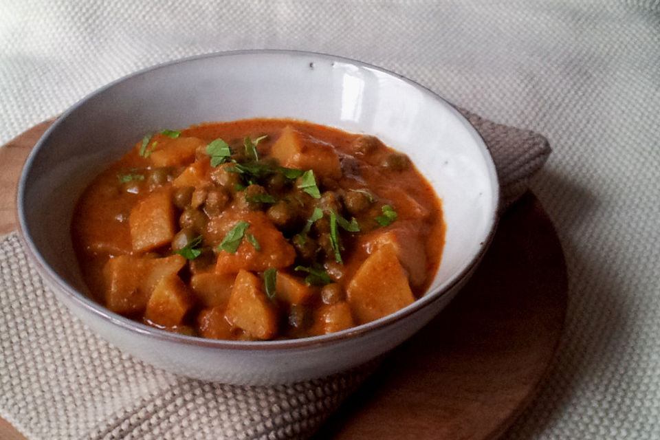 Kartoffel - Erbsencurry