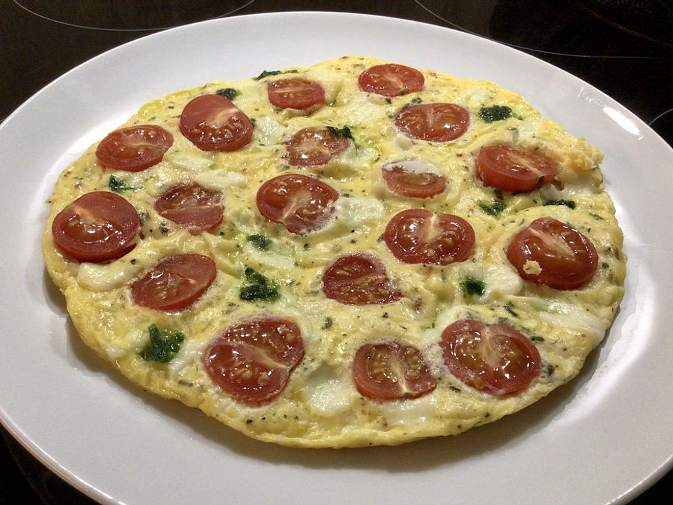 Tomaten-Omelett mit Mozzarella von Dasty| Chefkoch