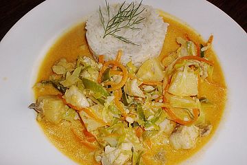 Fisch-Ananas-Curry mit Kokosmilch