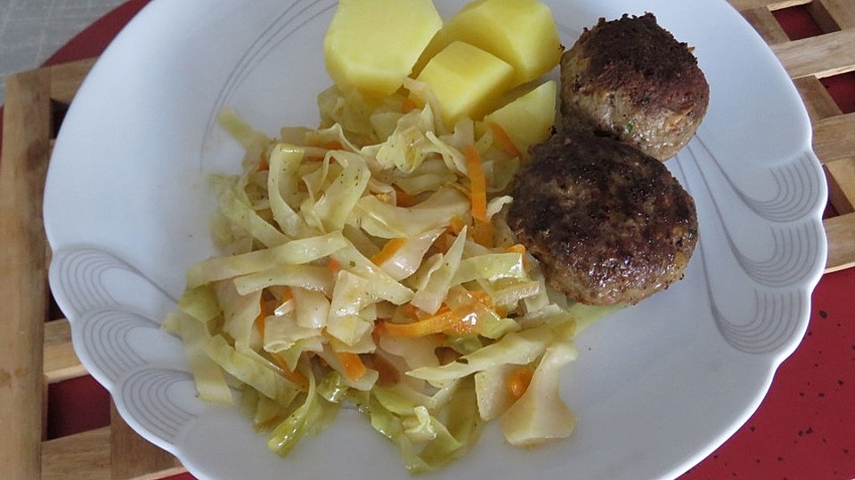 Bulgarischer Krautsalat von kali82| Chefkoch Bulgarischer Krautsalat von kali82| Chefkoch