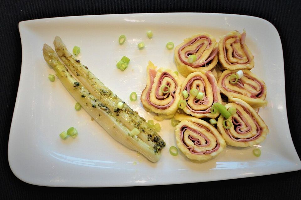 Schinken - Pfannkuchen zu Spargel