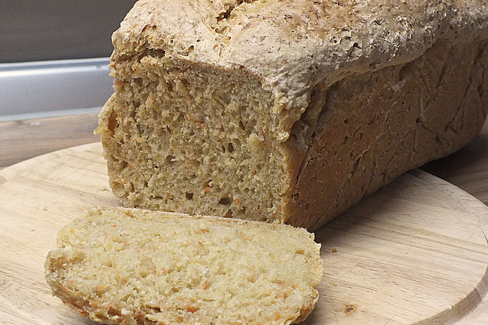 Hafer - Möhren - Brot