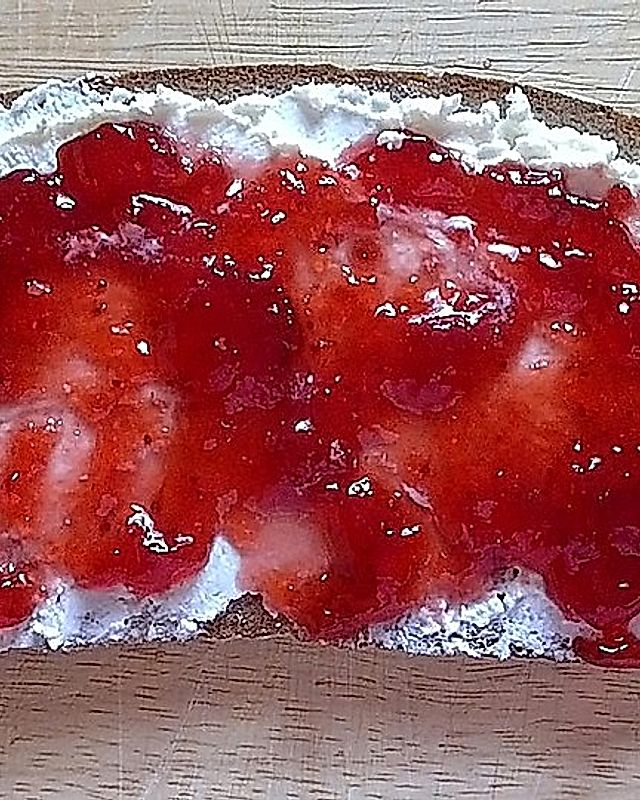 Einfache Erdbeermarmelade ohne Zucker