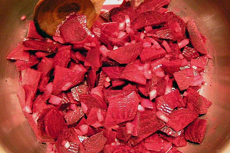 Rote Bete - Salat mit Schmand Rote Bete - Salat mit Schmand