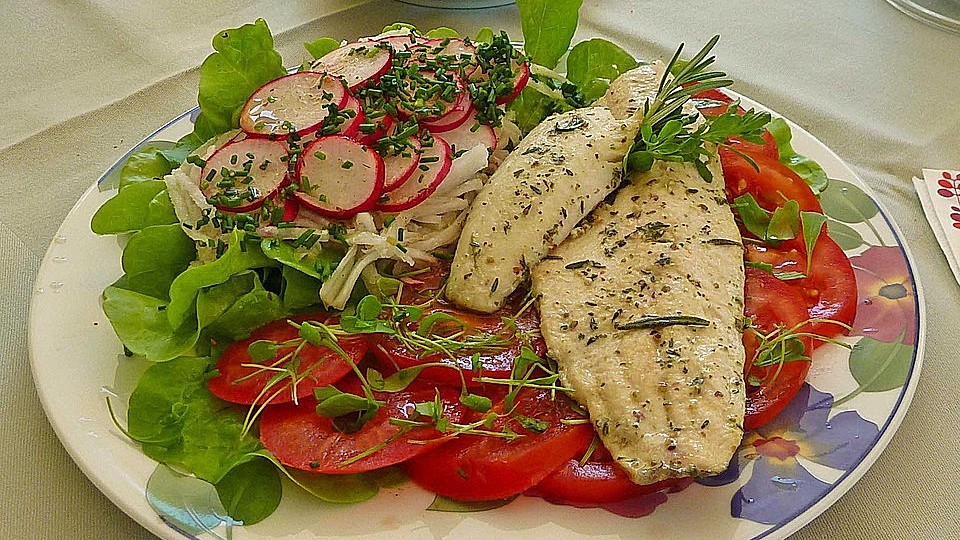 Salat Mit Fisch Von Heimwerkerkonig Chefkoch