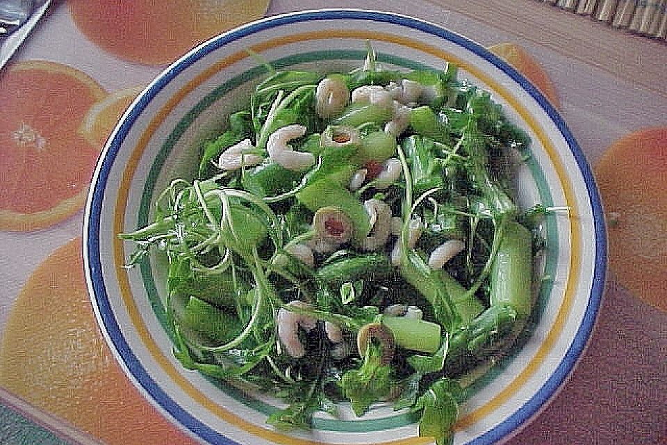 Gambas mit Rucola und grünem Spargel