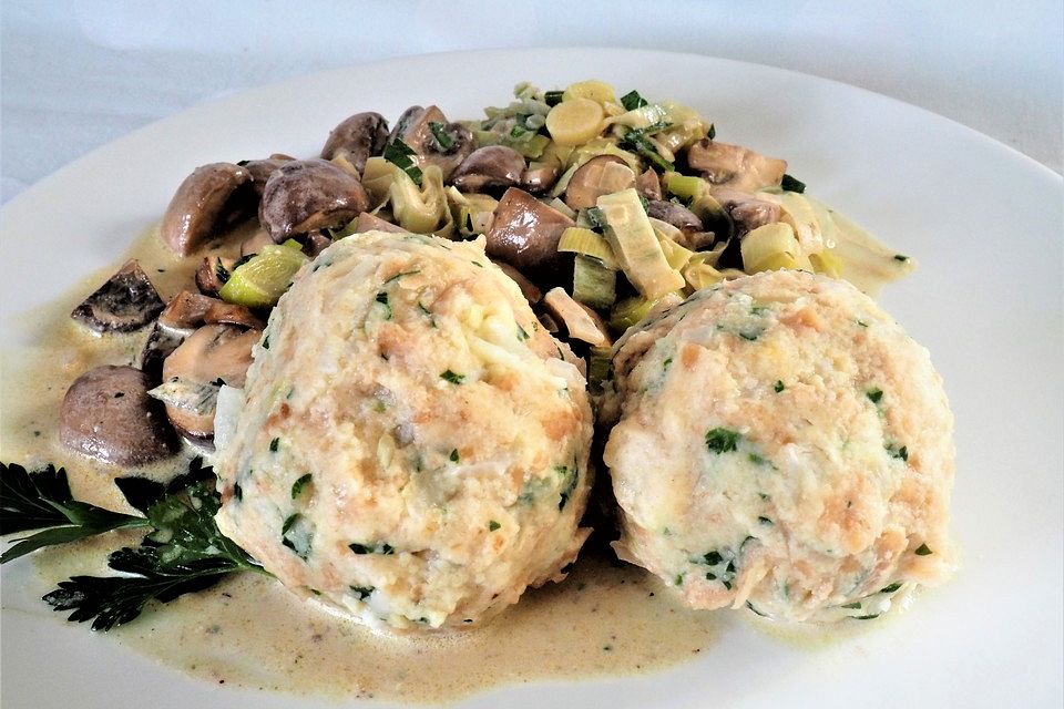 Semmelknödel