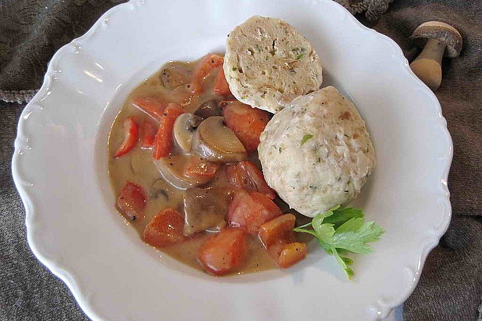 Semmelknödel