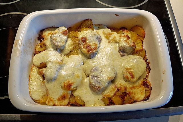 Bratkartoffelauflauf mit Medaillons von Schalkelu| Chefkoch