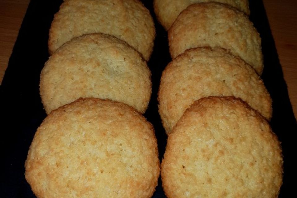 Coconut Crisp Cookies