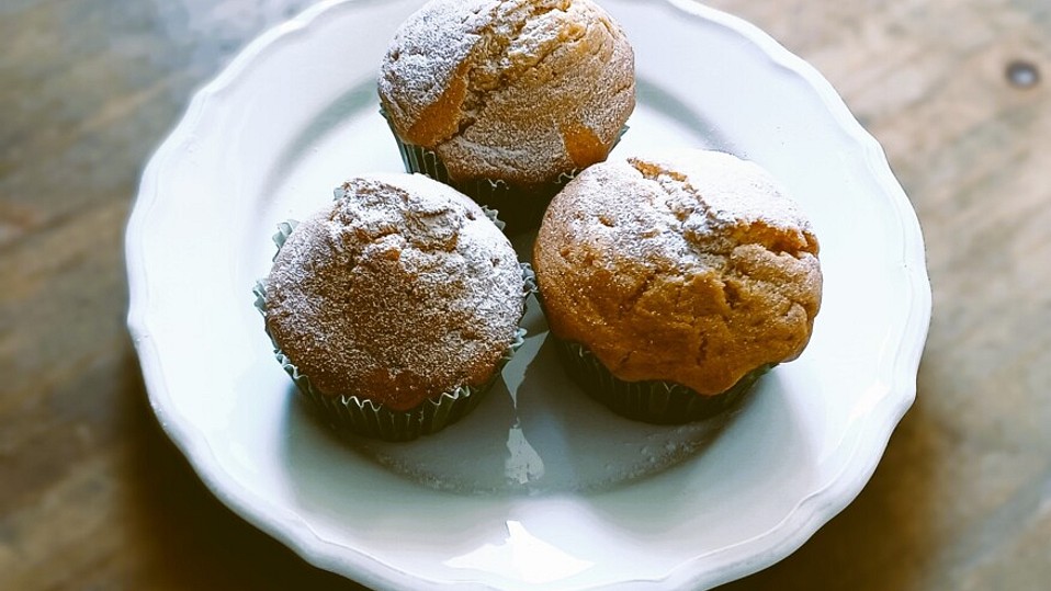 Zitronen - Muffins mit weißer Schokolade von Momo-Maus