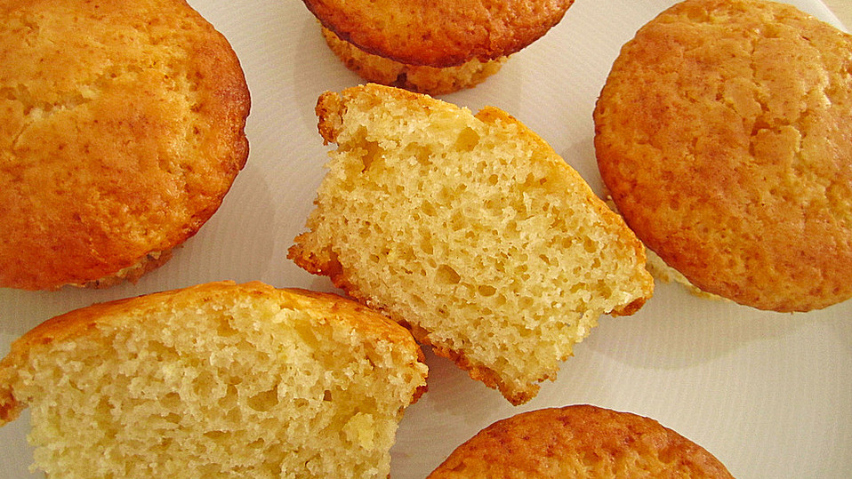 Zitronen - Muffins mit weißer Schokolade von Momo-Maus