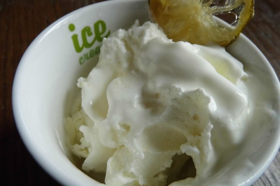 Limoncello - Joghurt - Eis